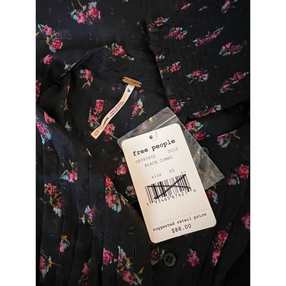 Free People Flowers In December Blouse - Picture 14 of 15